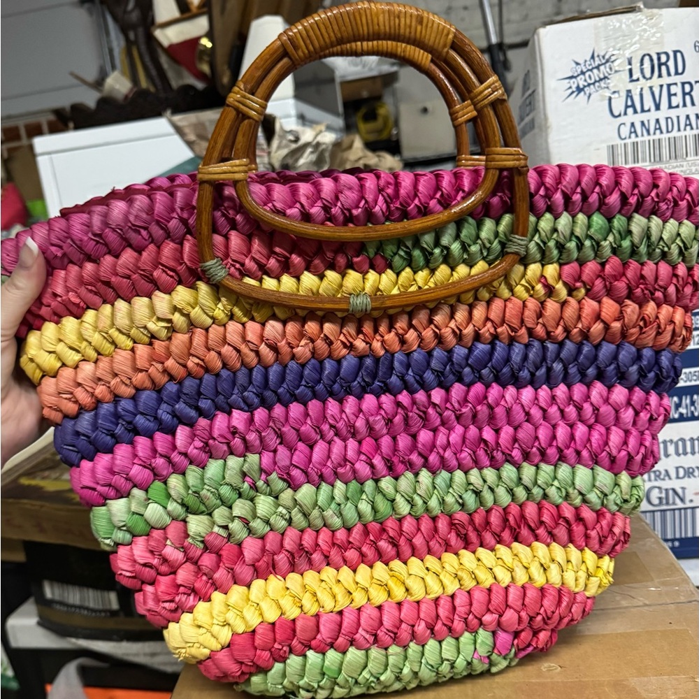 Beach babe Red and Pink Tote with Bamboo Handles - Picture 2 of 3